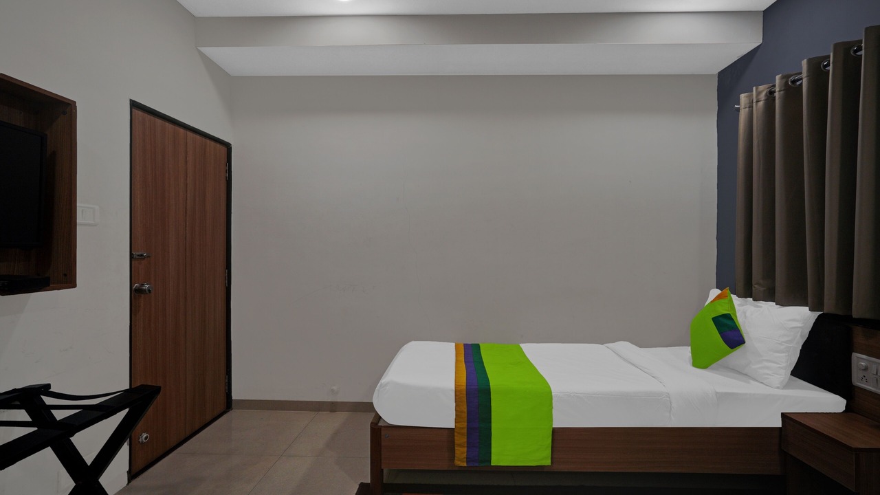 Photo of Bedroom in Surat