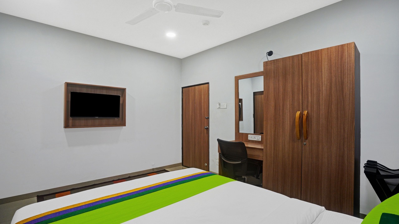 Photo of Bedroom in Surat