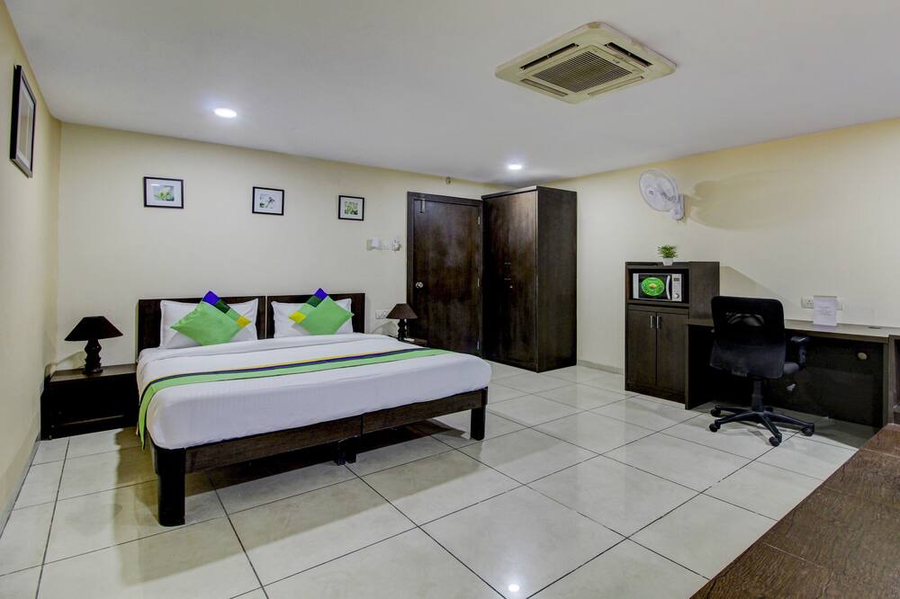 Photo of Bedroom in Mahabaleshwar
