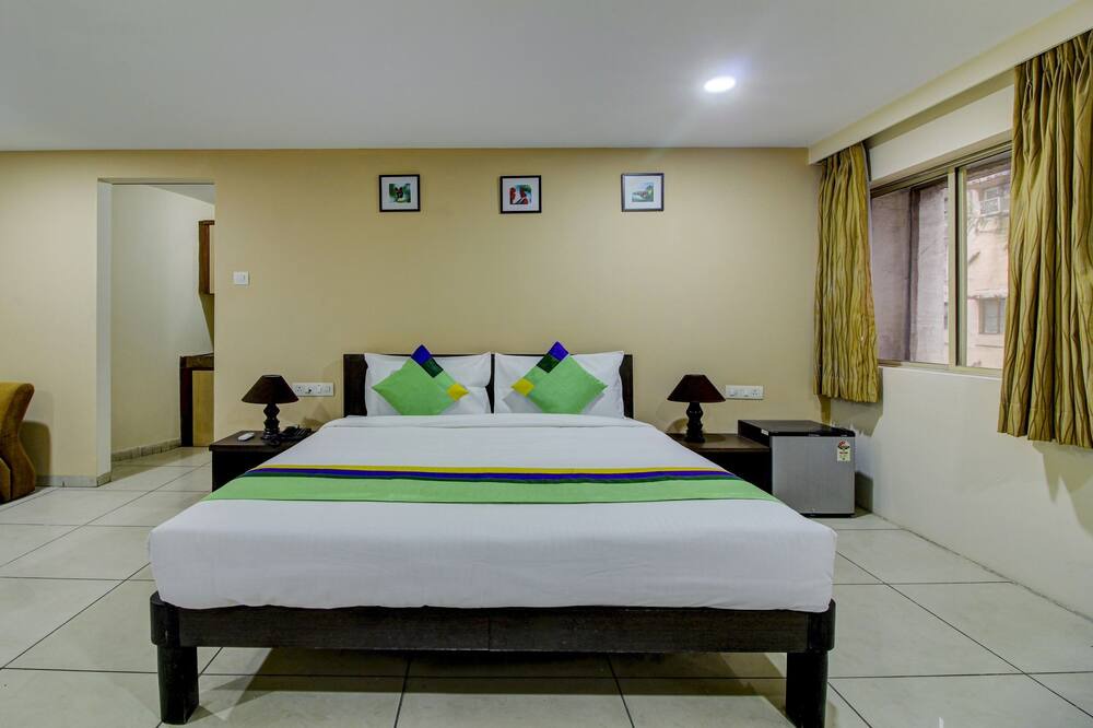 Photo of Bedroom in Mahabaleshwar