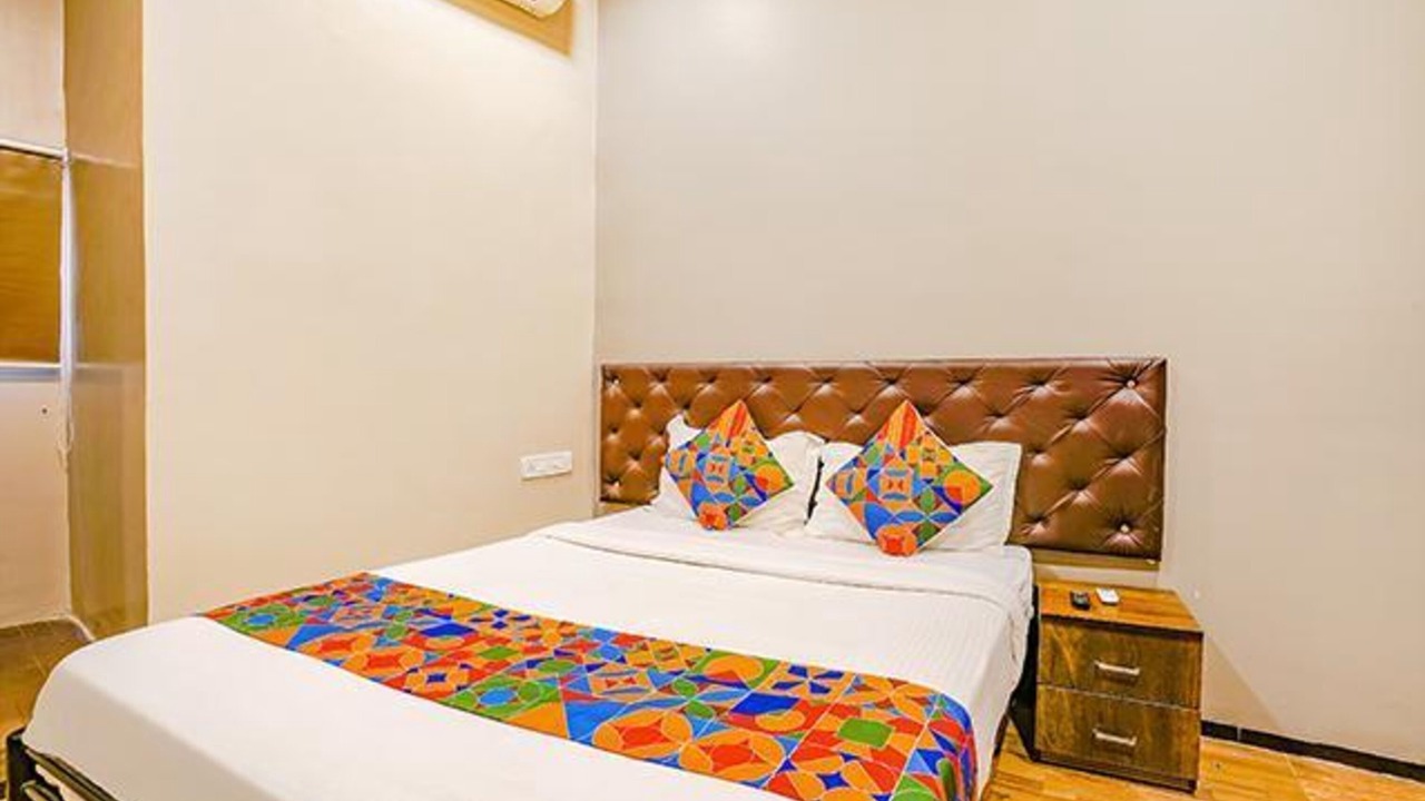 Photo of Bedroom in Marol