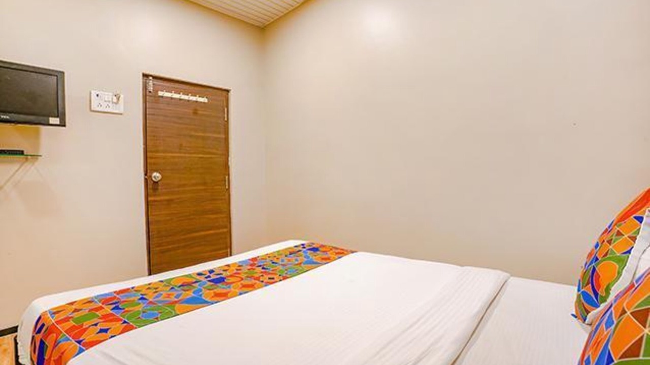 Photo of Bedroom in Marol