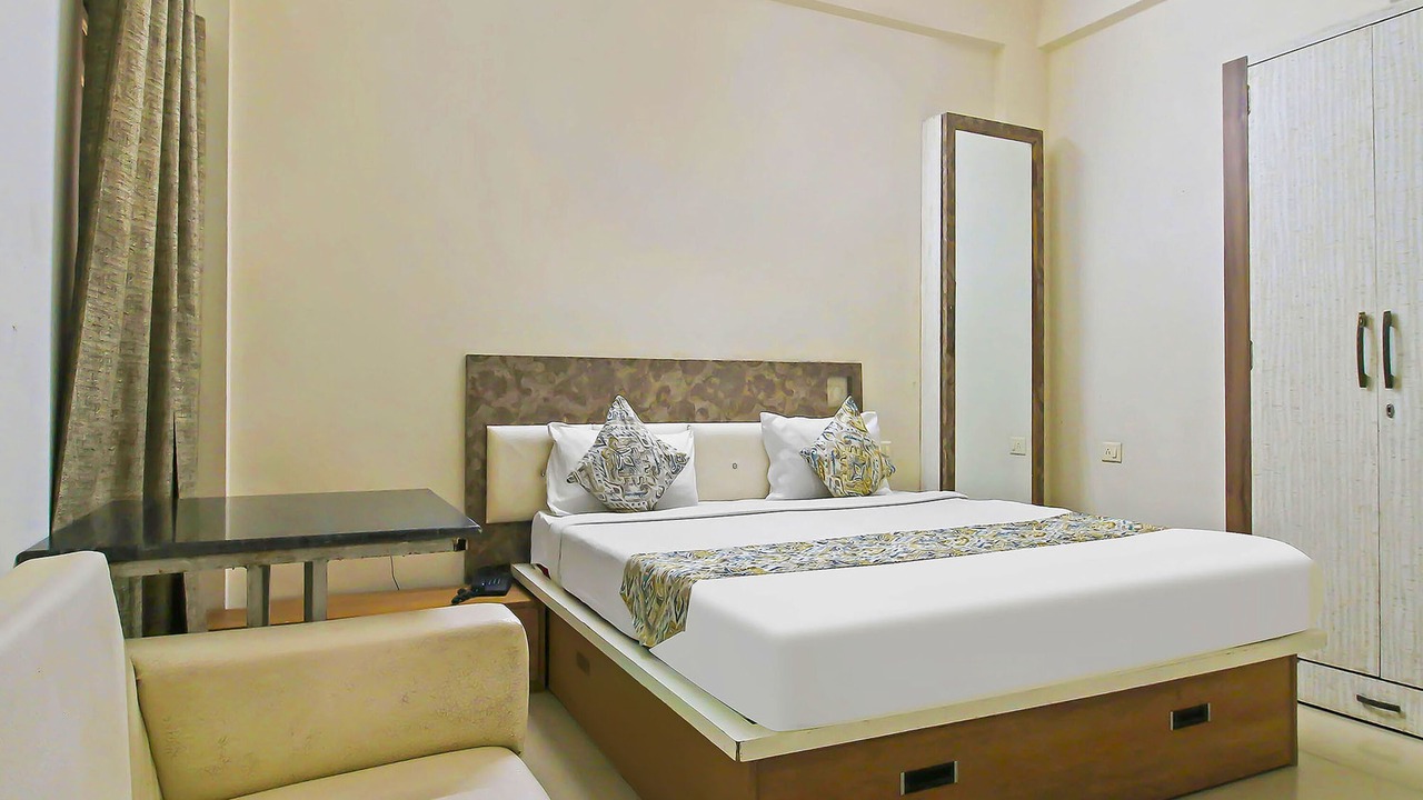 Photo of Bedroom in Bhopal