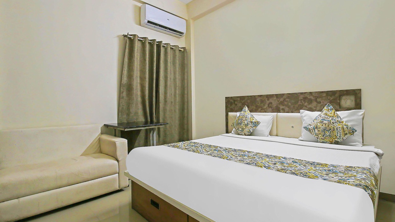 Photo of Bedroom in Bhopal