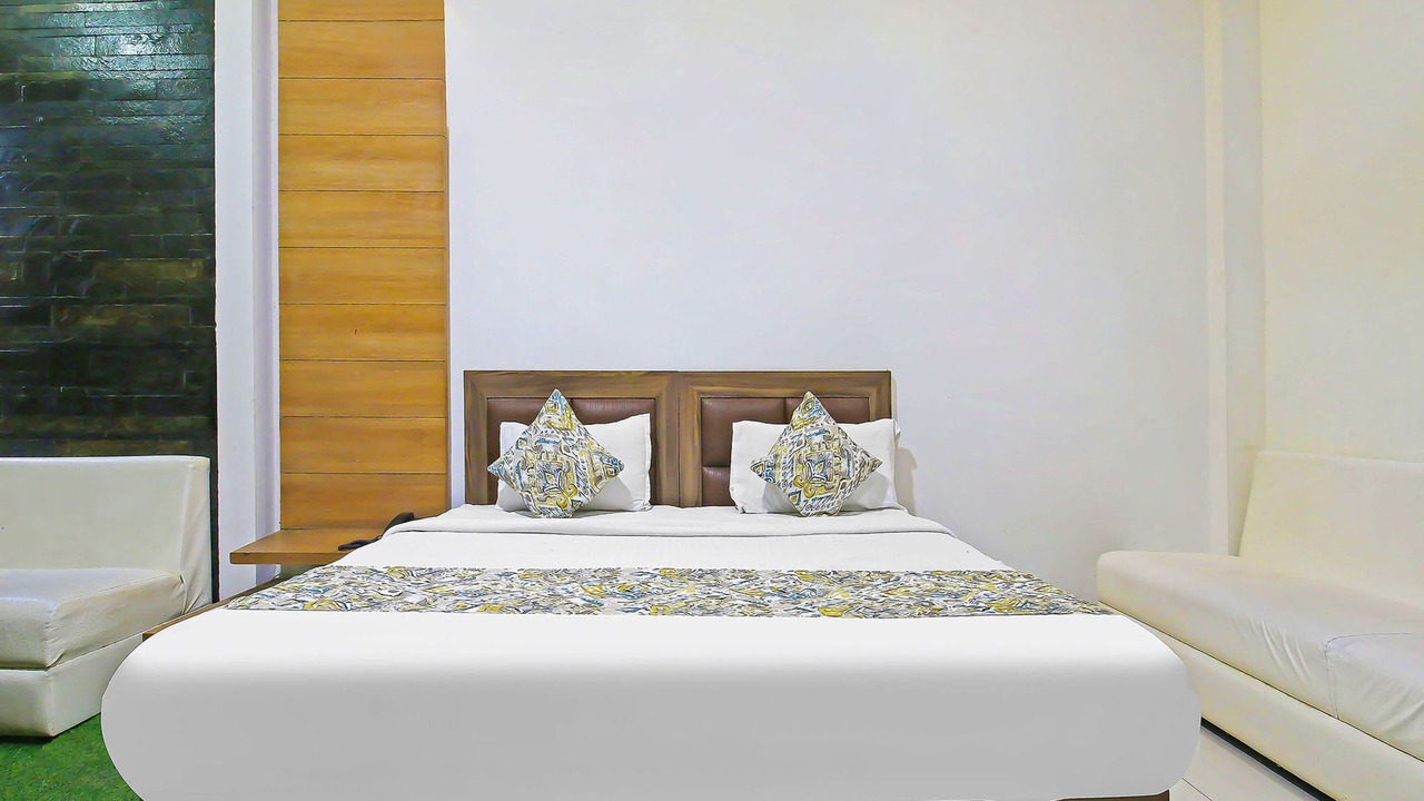 Photo of Bedroom in Bhopal