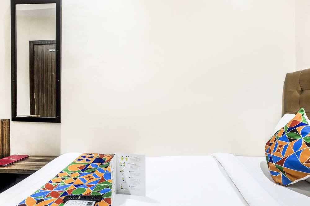Photo of Bedroom in J B Nagar