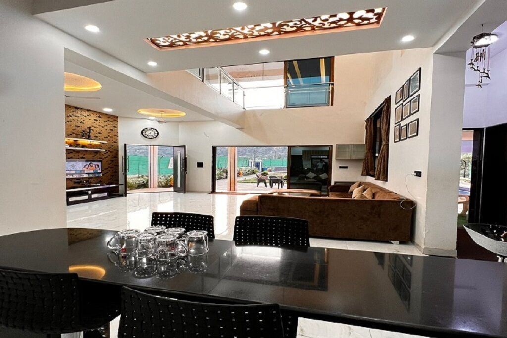 Photo of Livingroom in Lonavala