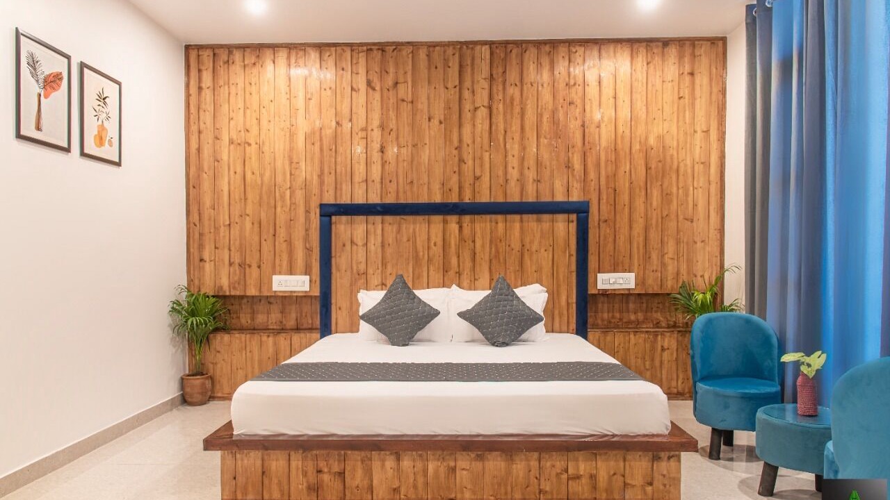 Photo of Bedroom in Dharampur