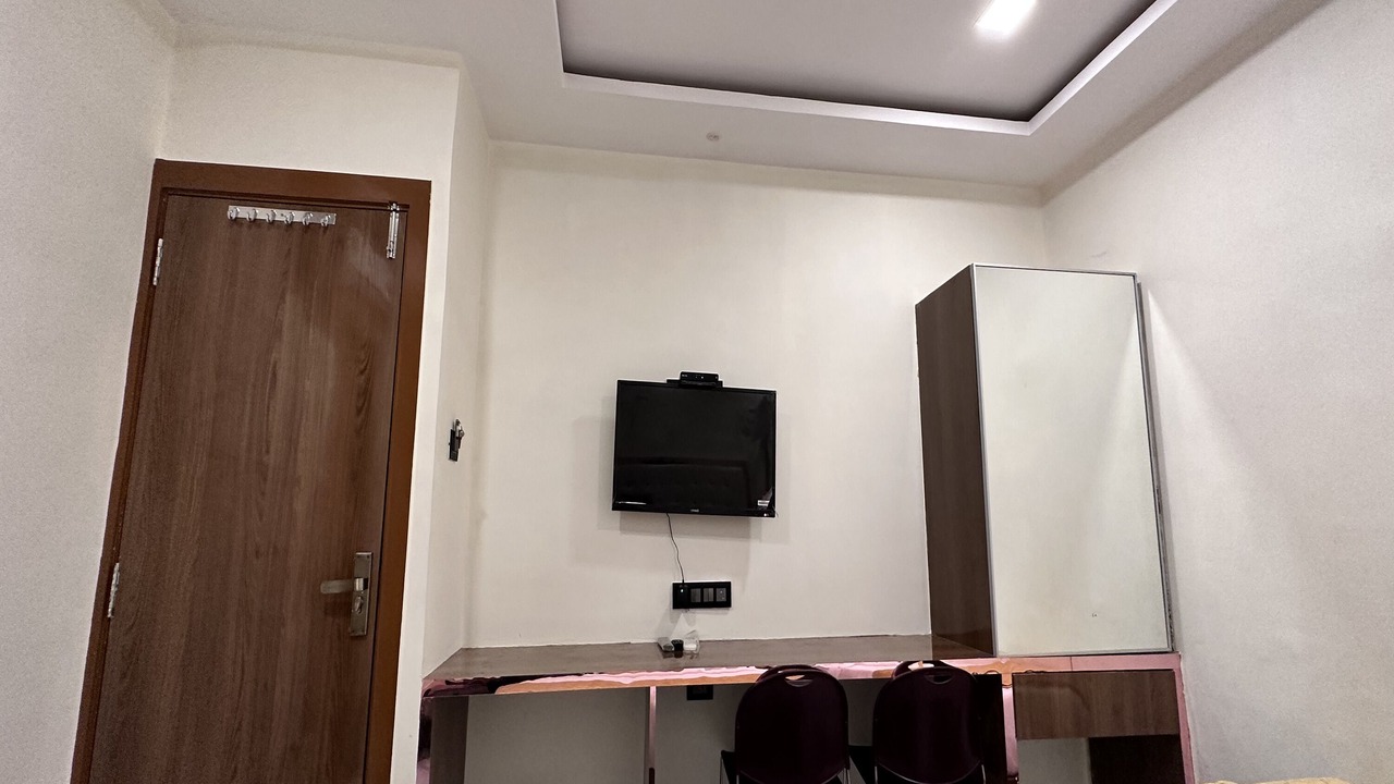 Photo of Bedroom in Sakinaka