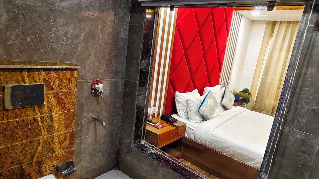 Photo of Bathroom in Taj Ganj