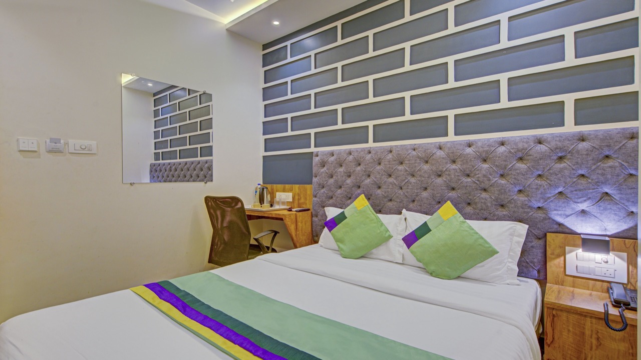 Photo of Bedroom in Marol