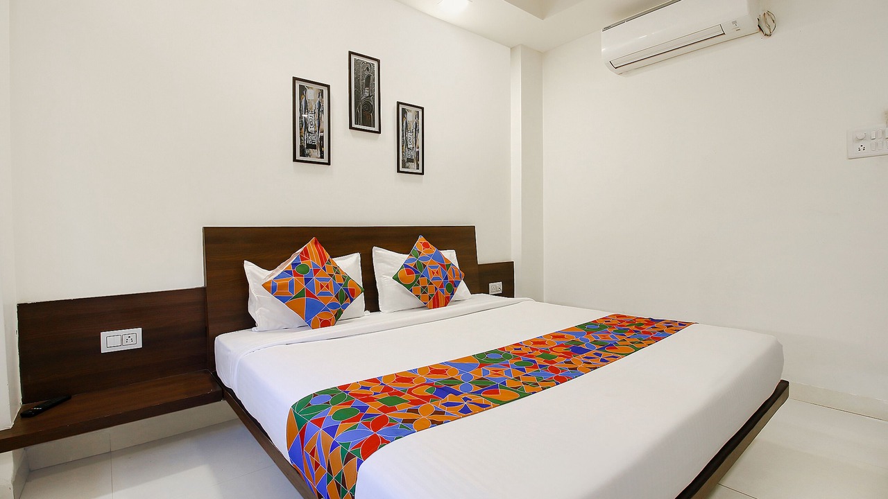 Photo of Bedroom in Bhopal