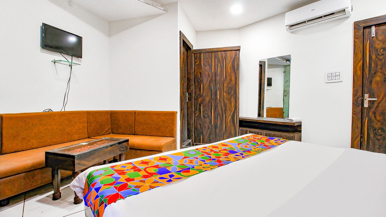 Photo of Bedroom in Bhopal
