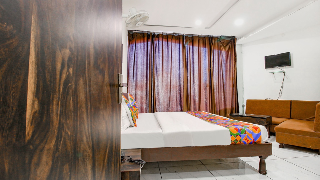 Photo of Bedroom in Bhopal