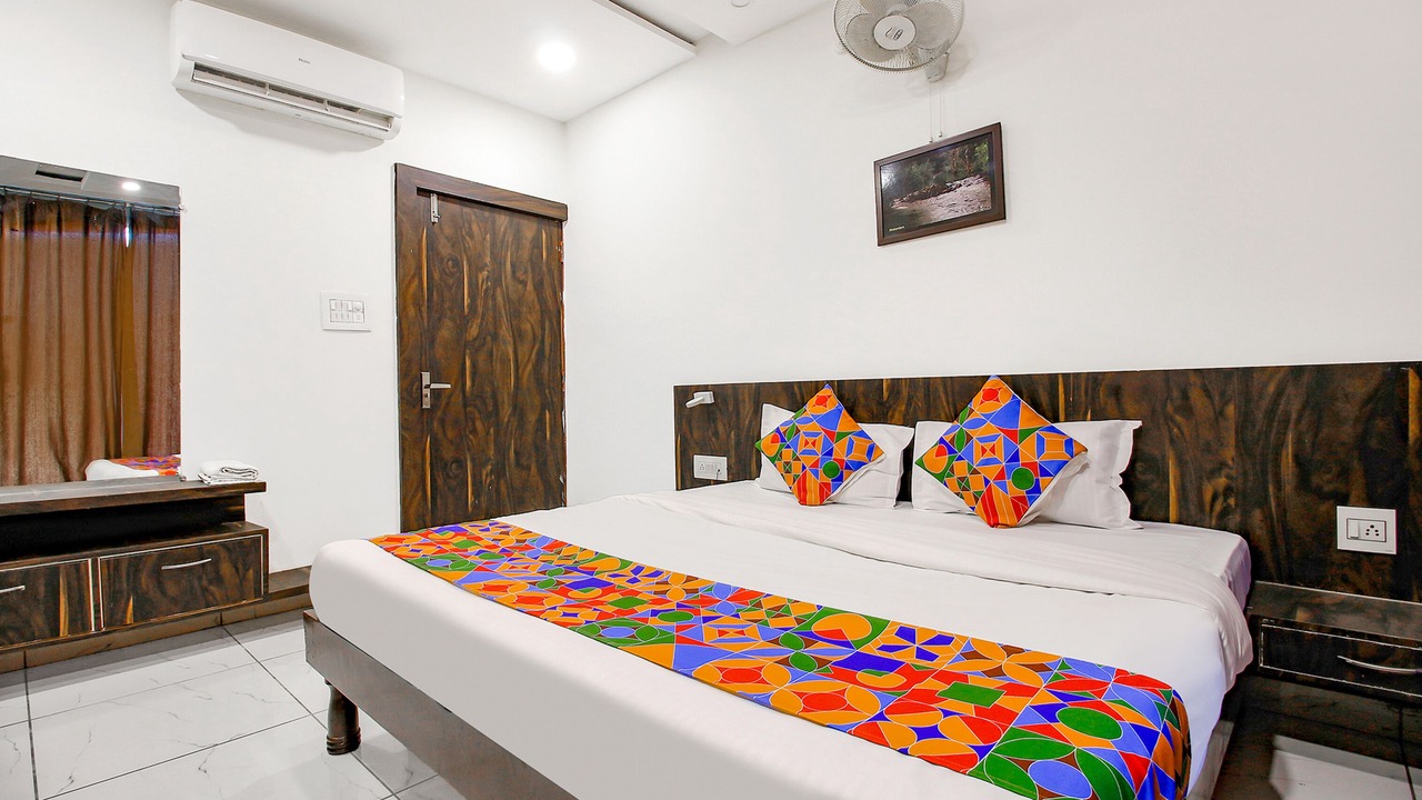 Photo of Bedroom in Bhopal