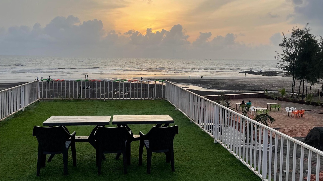 Photo of Livingroom in Murud-Harnai