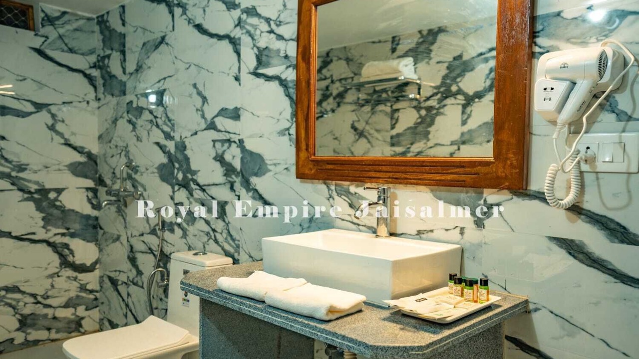 Photo of Bathroom in Kanoi