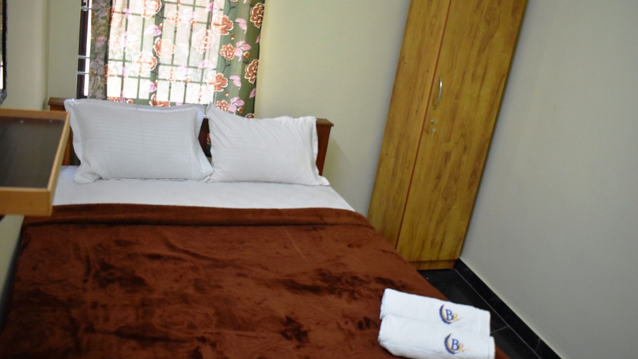 Photo of Bedroom in Manalur