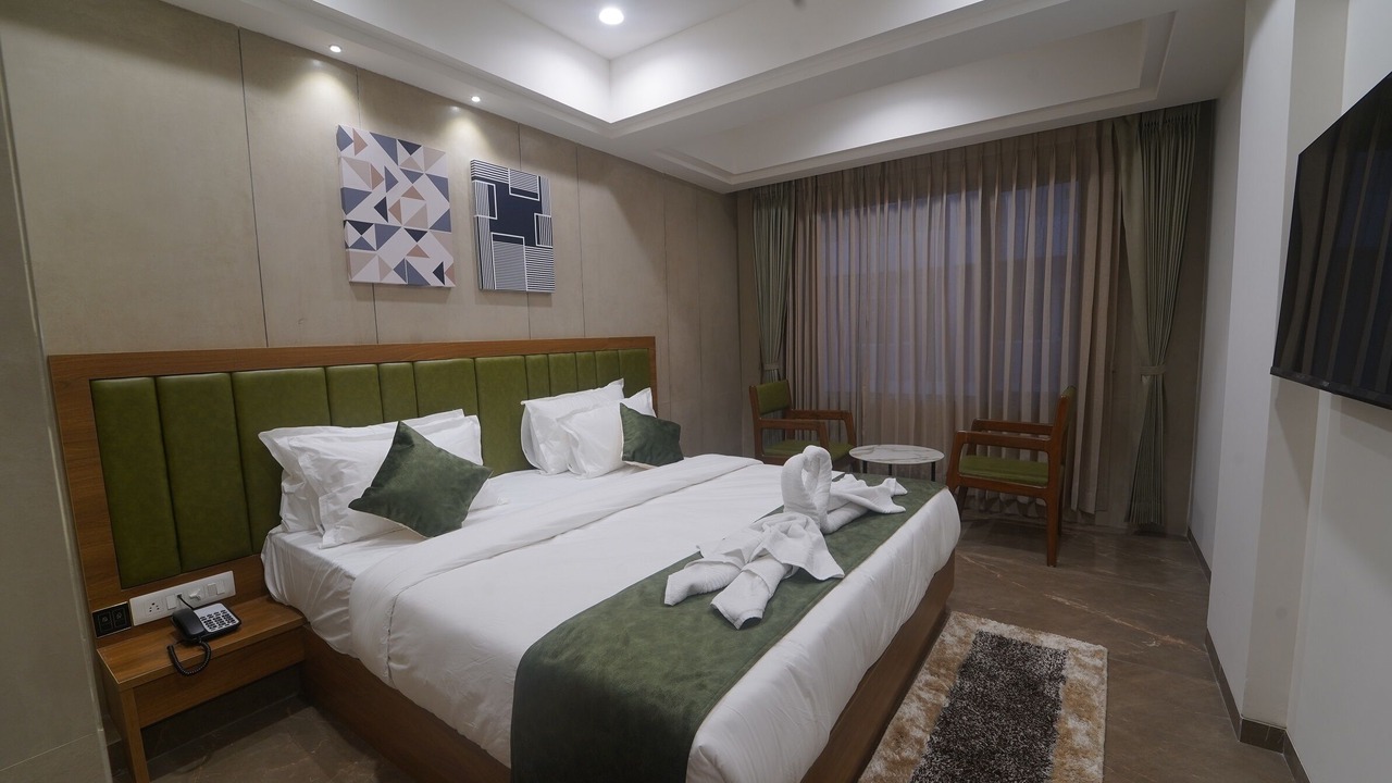 Photo of Bedroom in Rajpipla