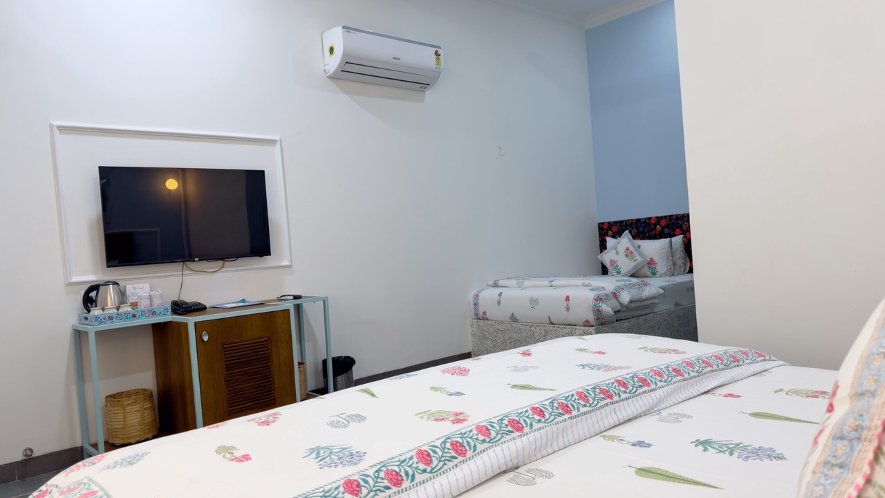 Photo of Bedroom in Agra