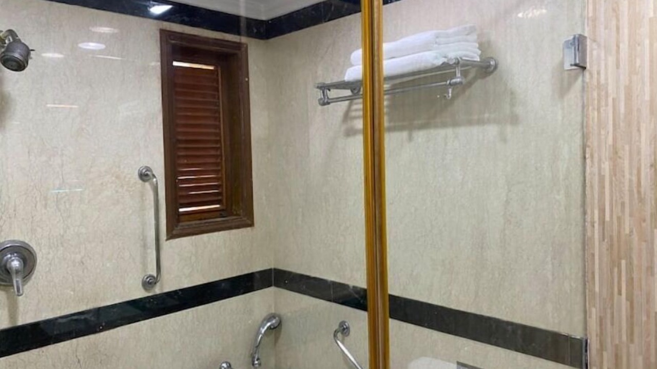 Photo of Bathroom in Fatona