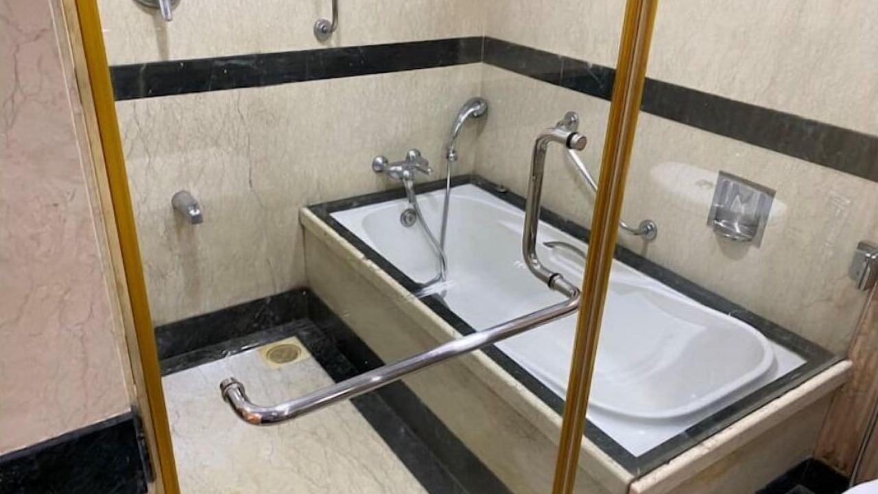 Photo of Bathroom in Fatona