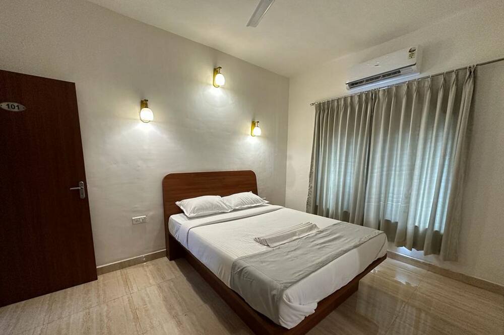 Photo of Bedroom in Lonavala