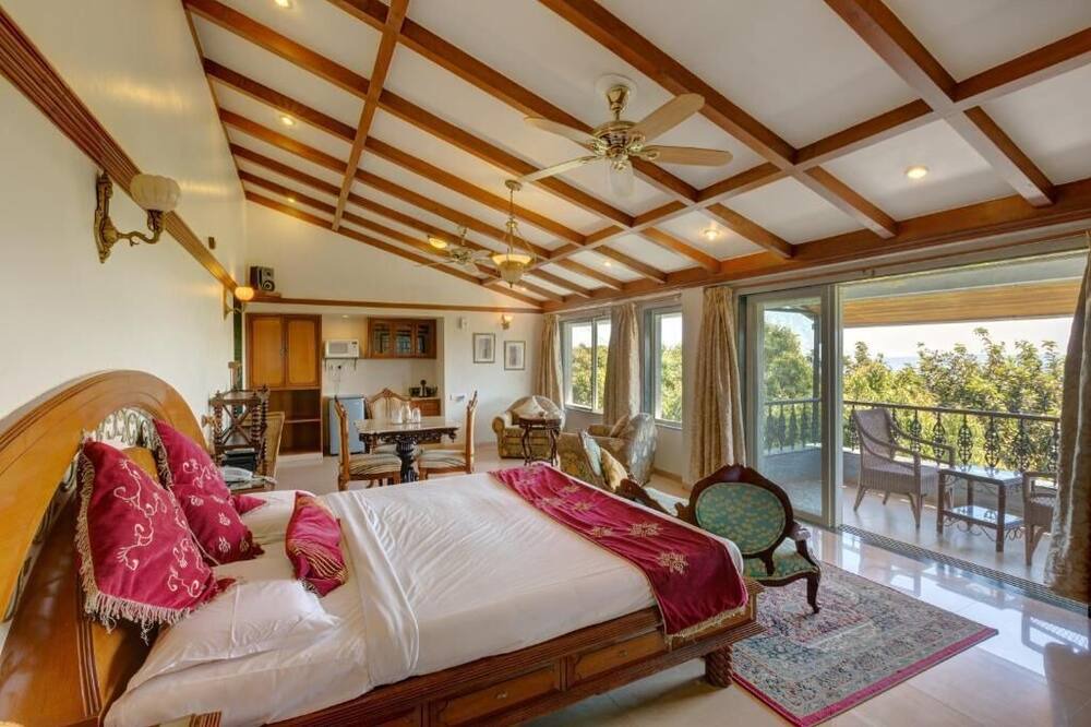 Photo of Bedroom in Old Mahabaleshwar