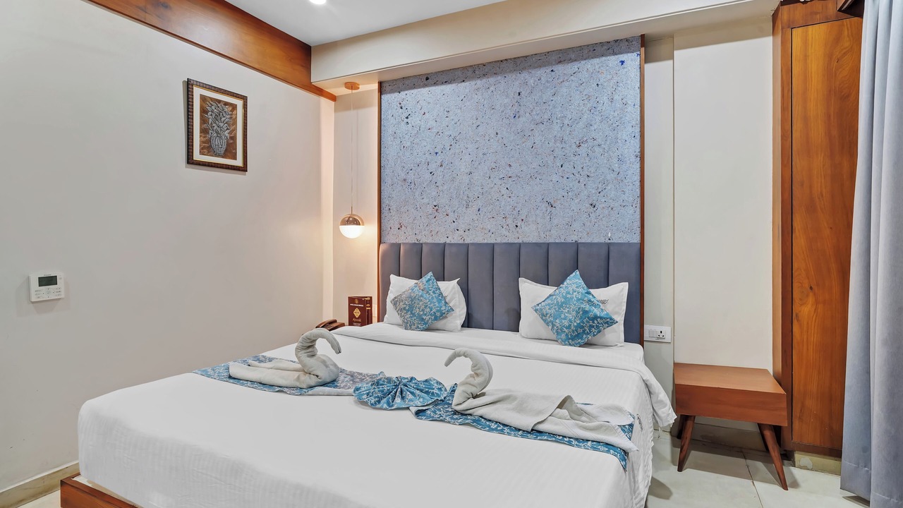 Photo of Bedroom in Bhopal