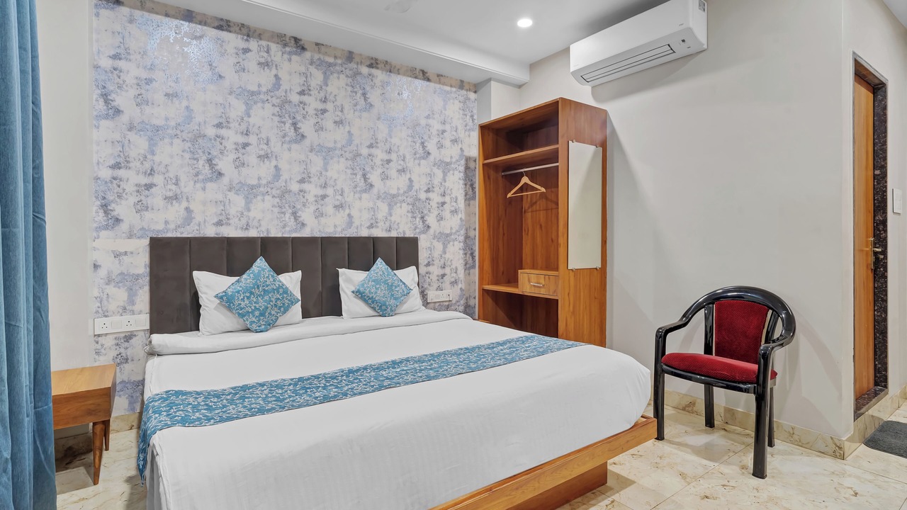 Photo of Bedroom in Bhopal