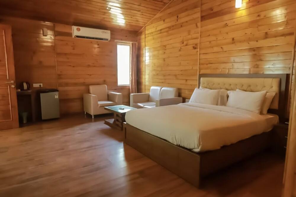 Photo of Bedroom in Karnala