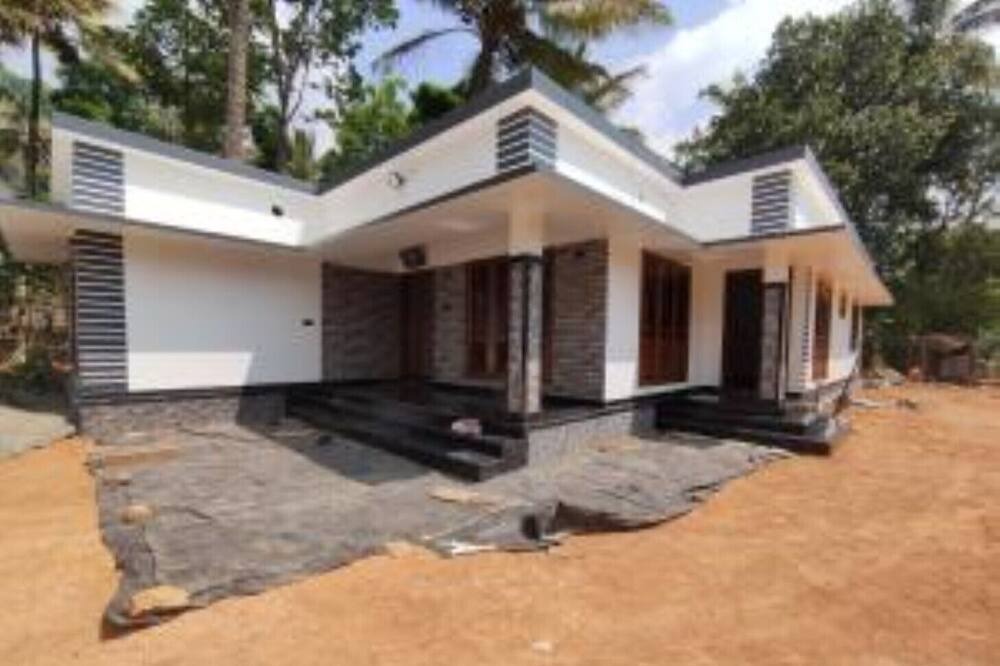 Photo of Outdoor in Anaviratty