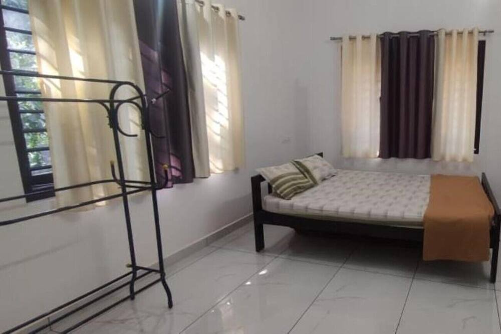 Photo of Bedroom in Anaviratty