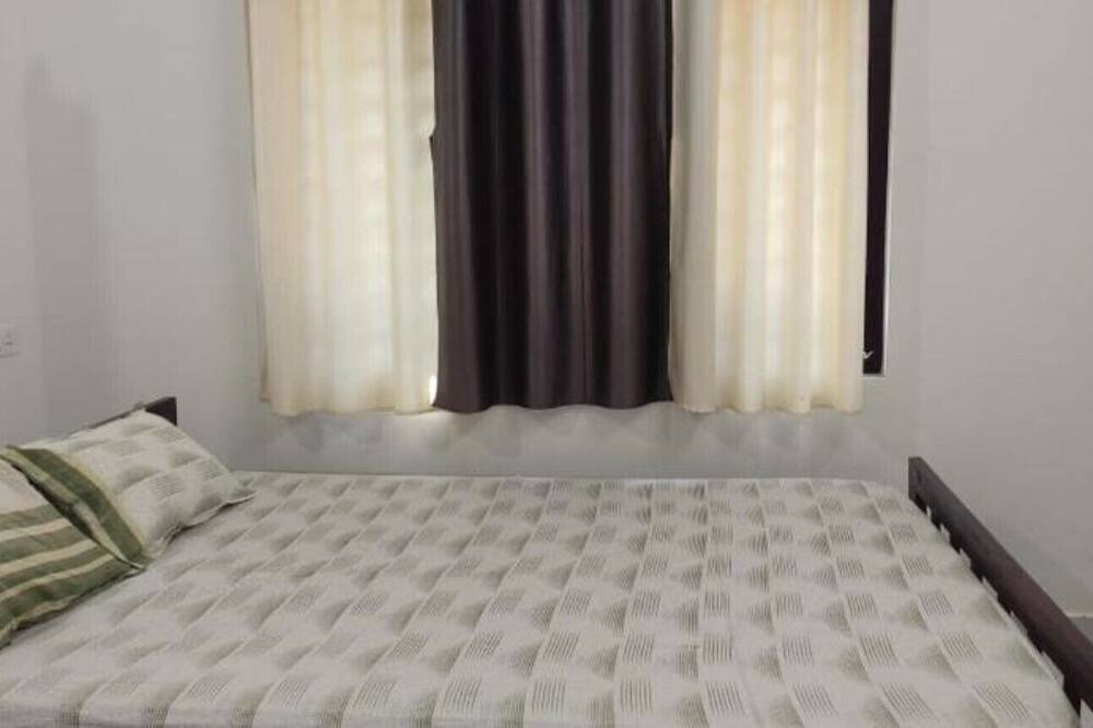 Photo of Bedroom in Anaviratty