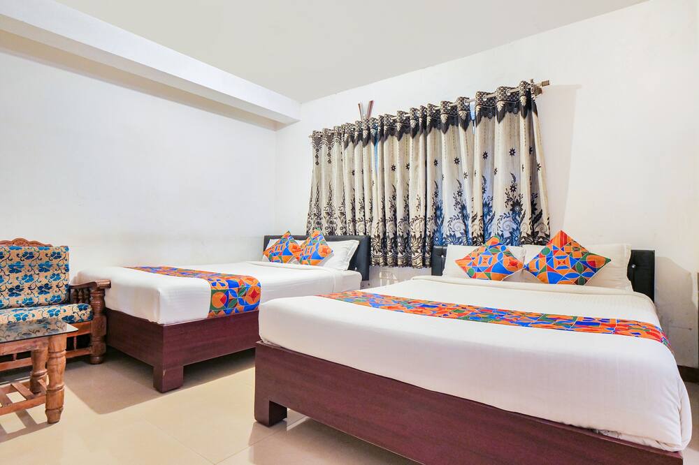 Photo of Bedroom in Madikeri