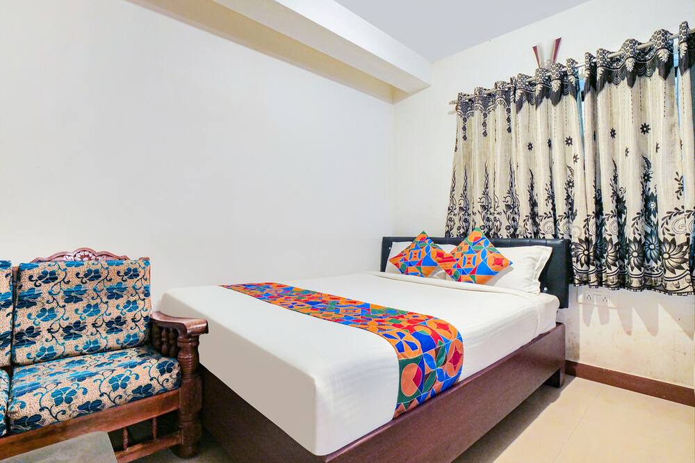 Photo of Bedroom in Madikeri