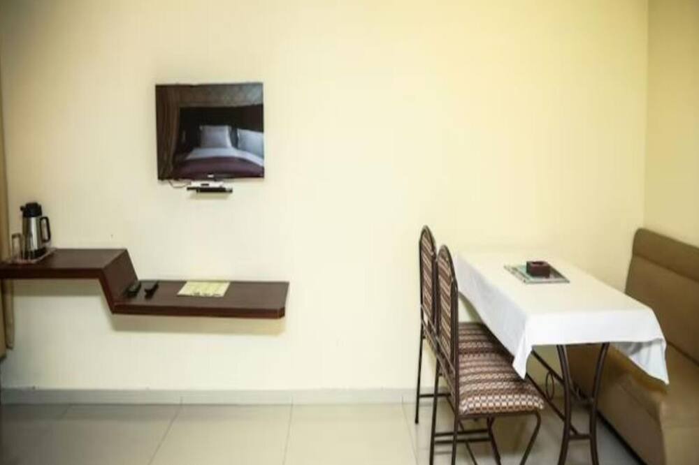 Photo of Livingroom in Airoli