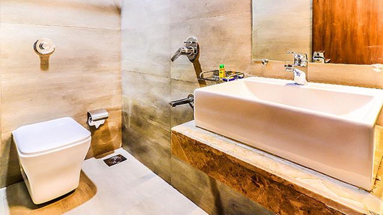 Photo of Bathroom in Marol