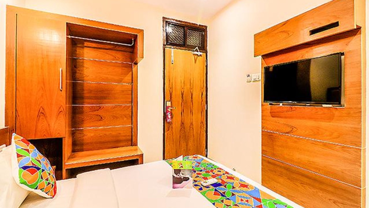 Photo of Bedroom in Marol