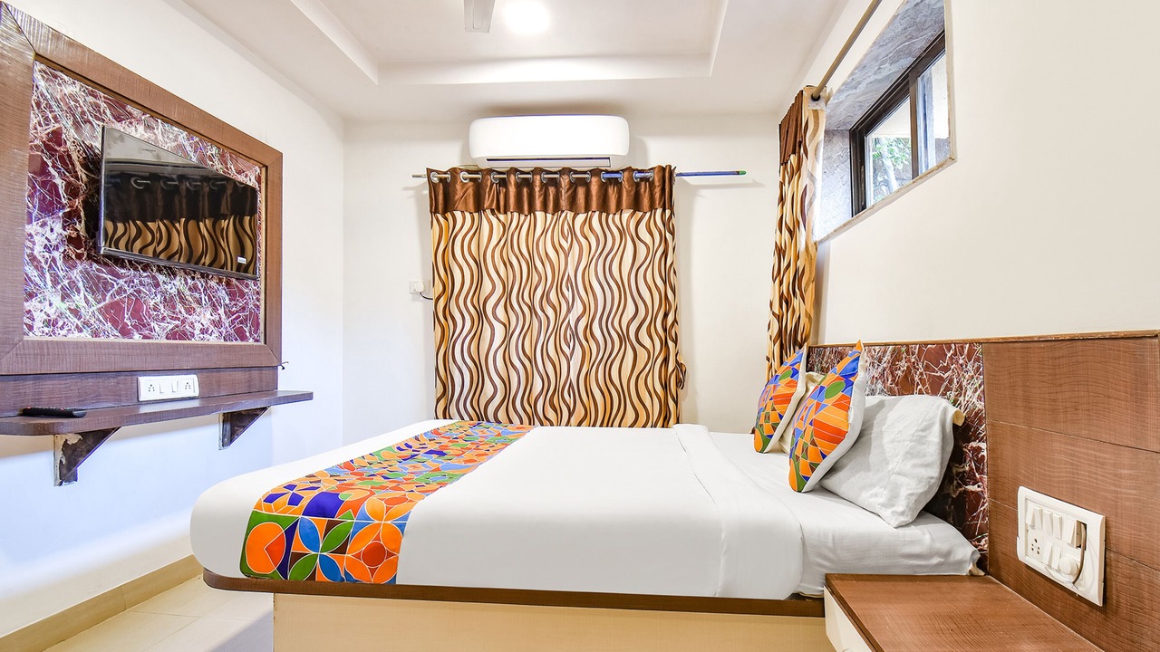 Photo of Bedroom in Mahabaleshwar