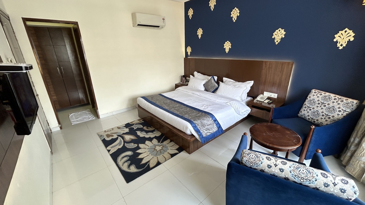 Photo of Bedroom in Rao Colony
