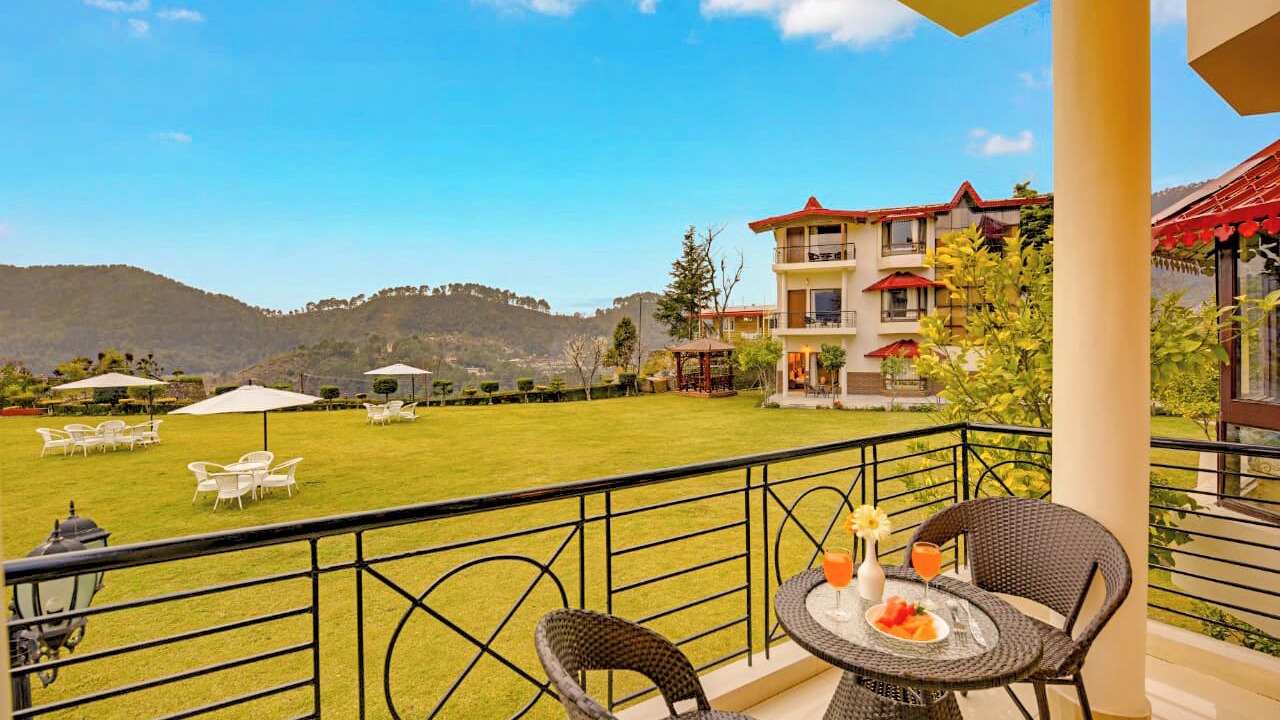 Photo of Bedroom in Bhimtal