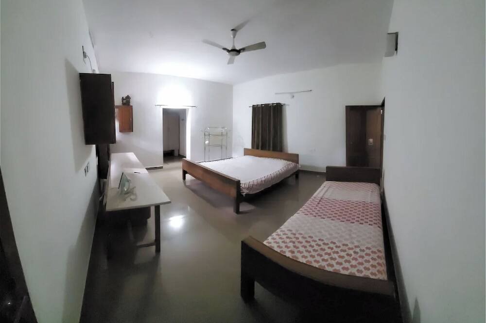 Photo of Bedroom in Pala
