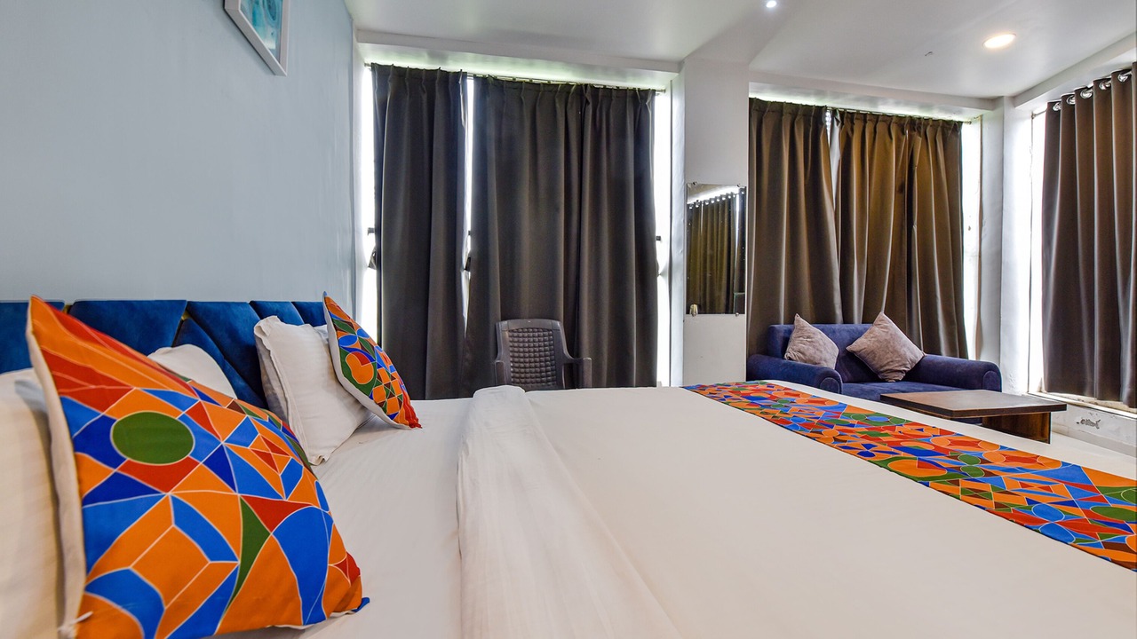 Photo of Bedroom in Surat