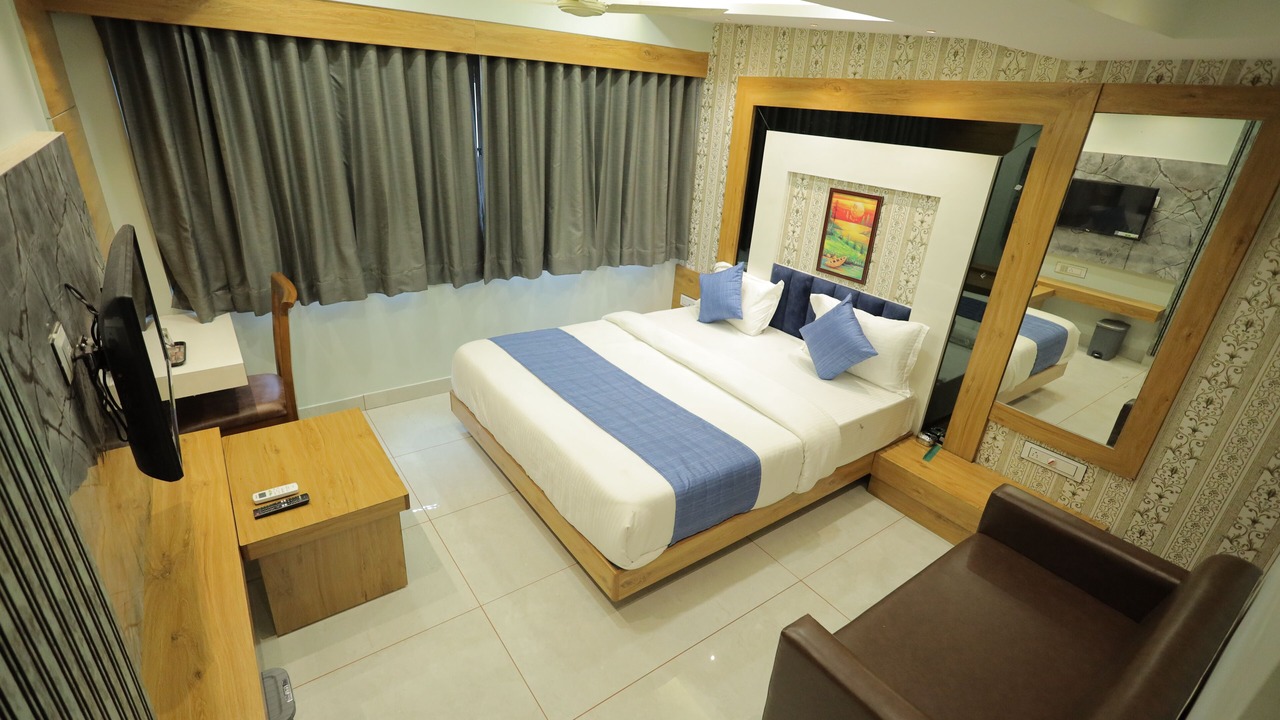 Photo of Bedroom in Bhat