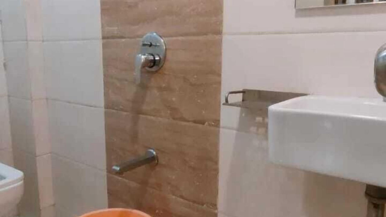 Photo of Bathroom in Marol