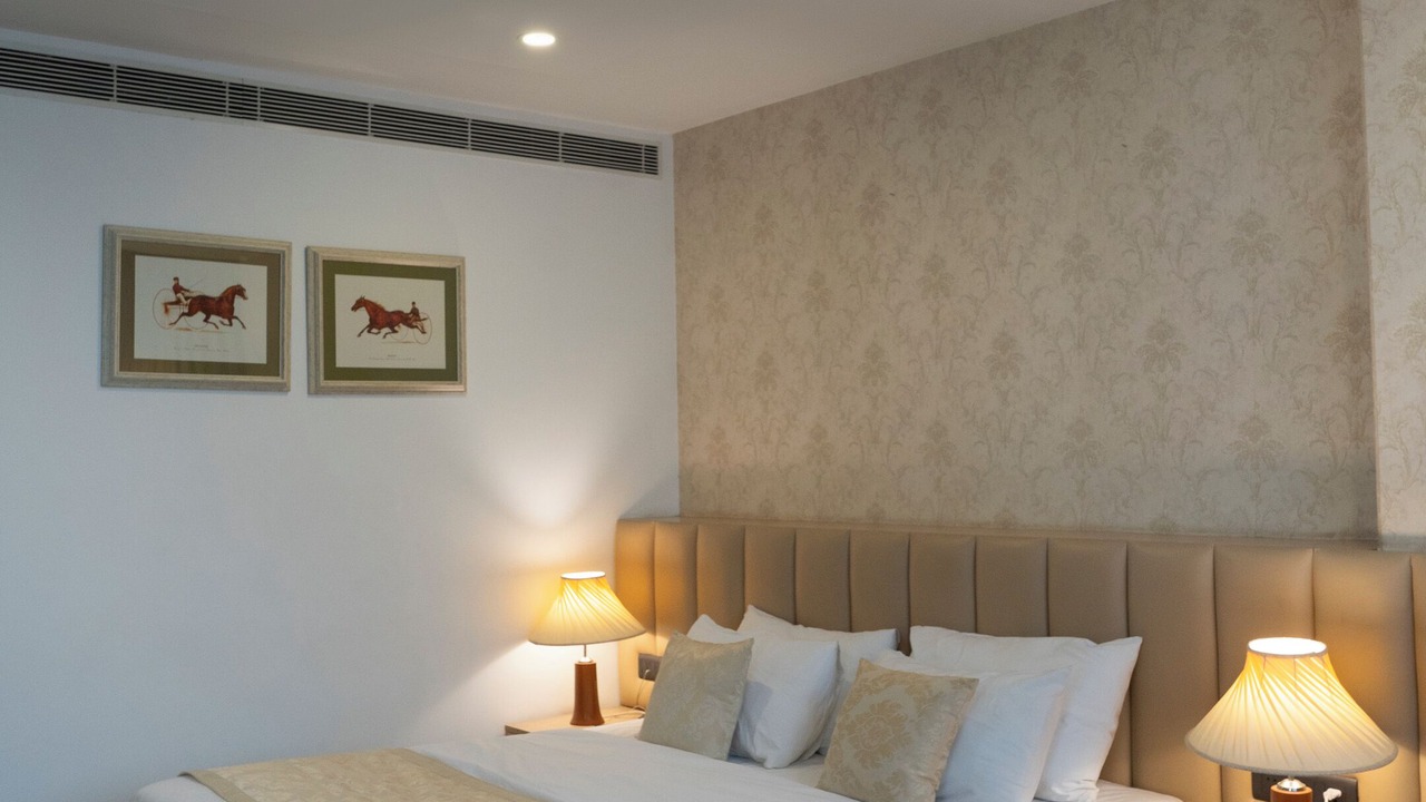 Photo of Bedroom in DLF City