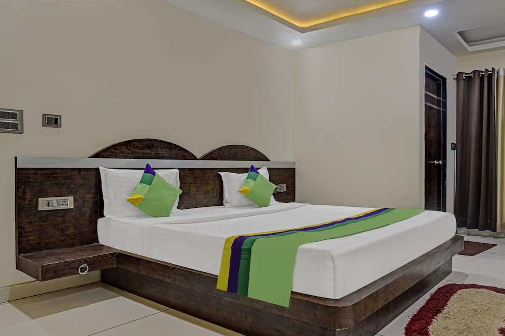 Photo of Bedroom in Bhopal