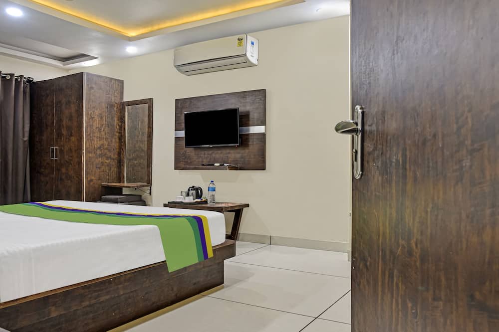 Photo of Bedroom in Bhopal