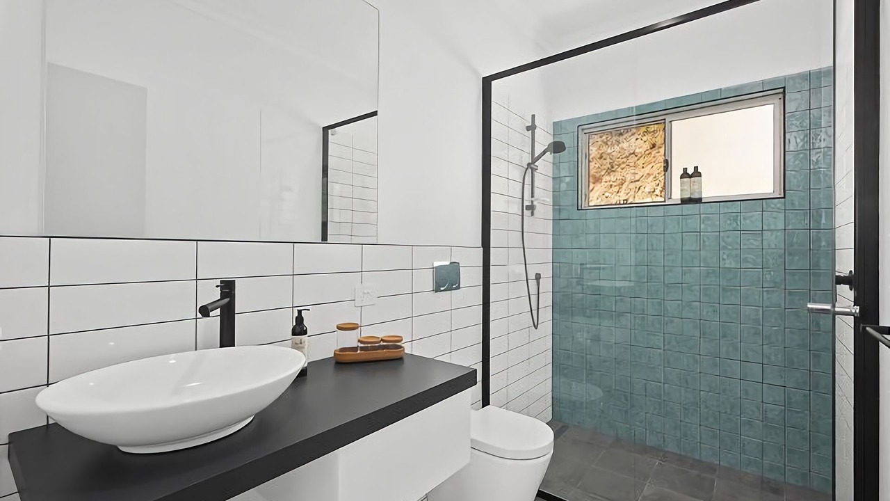Photo of Bathroom in Korora